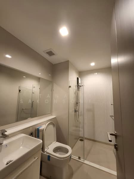Life Asoke Hype, Bangkok, 339 Chaturathit Rd, Makkasan, Ratchathewi, Bangkok, 2 Bedrooms, 50 sqm, Condo For Rent, by Tanapat Sakonsontised, 500330960 - DDproperty.com