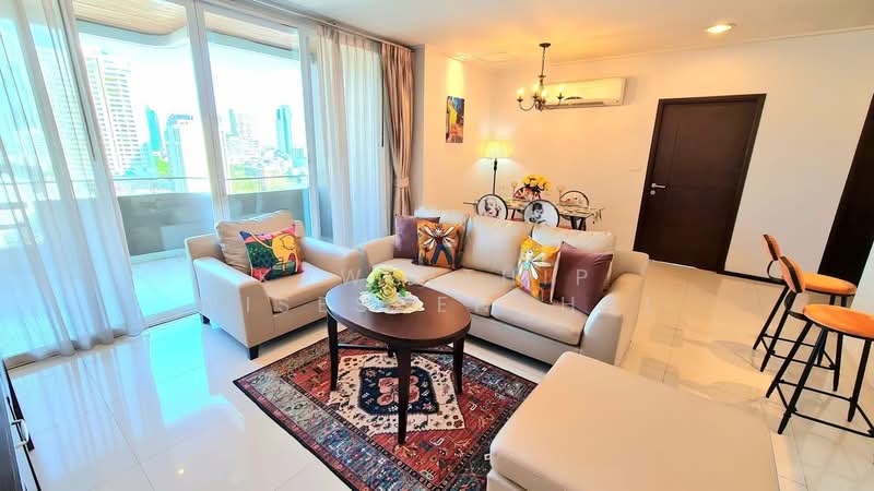Piyathip Place, Bangkok, 24 Soi Prommitr, Khlong Tan Nua, Watthana, Bangkok, 2 Bedrooms, 173 sqm, Apartment For Rent, by Kawinthip Wisesdenchai, 500330970 - DDproperty.com