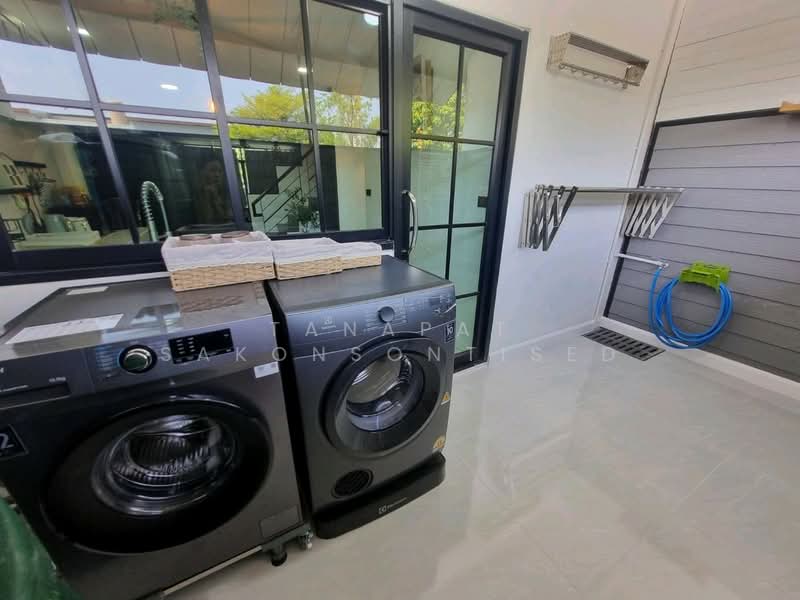 undefined, Bangkok, Min Buri, Bangkok, 4 Bedrooms, 157 sqm, Townhouse For Sale, by Tanapat Sakonsontised, 500330999 - DDproperty.com