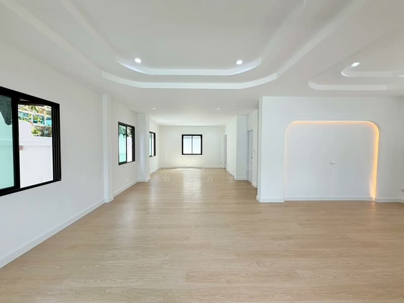 หมู่บ้านกรุงทอง4 ถนนนวมินทร์ ซอยนวมินทร์ 111 แขวงรามอินทรา เขตคั, Bangkok, นวมินทร์111, Ram Inthra, Khan Na Yao, Bangkok, 3 Bedrooms, 200 sqm, Single Detached House For Sale, by นภัสศรณ์ วงศ์สินไทยกร (นันท์), 500331023 - DDproperty.com