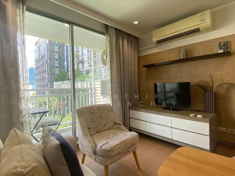 Plus 38 Hip, Bangkok, 5 Soi Sukhumvit 38, Phra Kanong, Khlong Toei, Bangkok, 1 Bedroom, 48 sqm, Condo For Rent, by Kawinthip Wisesdenchai, 500331038 - DDproperty.com