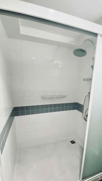 Plus 38 Hip, Bangkok, 5 Soi Sukhumvit 38, Phra Kanong, Khlong Toei, Bangkok, 1 Bedroom, 48 sqm, Condo For Rent, by Kawinthip Wisesdenchai, 500331038 - DDproperty.com