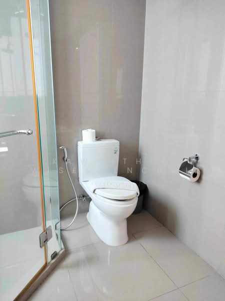 Rhythm Sukhumvit 42, Bangkok, Soi Sukhumvit 42, Sukhumvit Road, Phra Kanong, Khlong Toei, Bangkok, 2 Bedrooms, 78 sqm, Condo For Rent, by Kawinthip Wisesdenchai, 500331106 - DDproperty.com