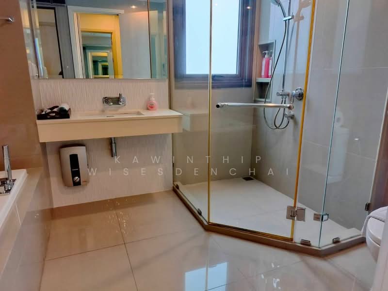 Rhythm Sukhumvit 42, Bangkok, Soi Sukhumvit 42, Sukhumvit Road, Phra Kanong, Khlong Toei, Bangkok, 2 Bedrooms, 78 sqm, Condo For Rent, by Kawinthip Wisesdenchai, 500331106 - DDproperty.com