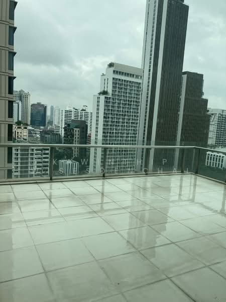 The Room Sukhumvit 21, Bangkok, Asok Montri Rd, Khlongtoei Nua, Watthana, Bangkok, 2 Bedrooms, 152 sqm, Condo For Rent, by Kawinthip Wisesdenchai, 500331121 - DDproperty.com
