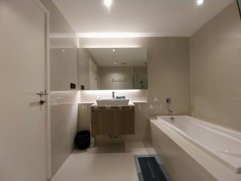 Vtara Sukhumvit 36, Bangkok, 118 Soi Saen Sabai, Phra Kanong, Khlong Toei, Bangkok, 2 Bedrooms, 65 sqm, Condo For Rent, by Natnicha Khamvilai, 500331160 - DDproperty.com