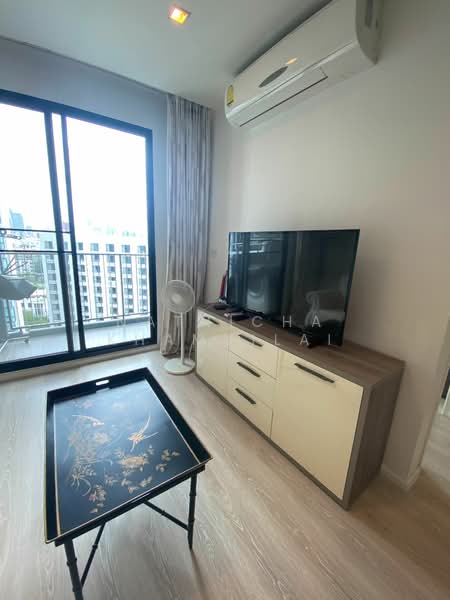 Quinn Ratchada 17, Bangkok, 454 456 Soi Inthara Mari 45, Din Daeng, Bangkok, 2 Bedrooms, 61 sqm, Condo For Rent, by Natnicha Khamvilai, 500331174 - DDproperty.com