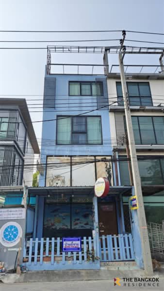 Townhouse area Pradit Manuthum,Prasert Manukit , Navamin, กรุงเทพ, ลาดพร้าว, กรุงเทพ, 280 ตร.ม., ทาวน์เฮ้าส์ ขาย, โดย Sirirut Havee Akehurst, 500331214 - DDproperty.com