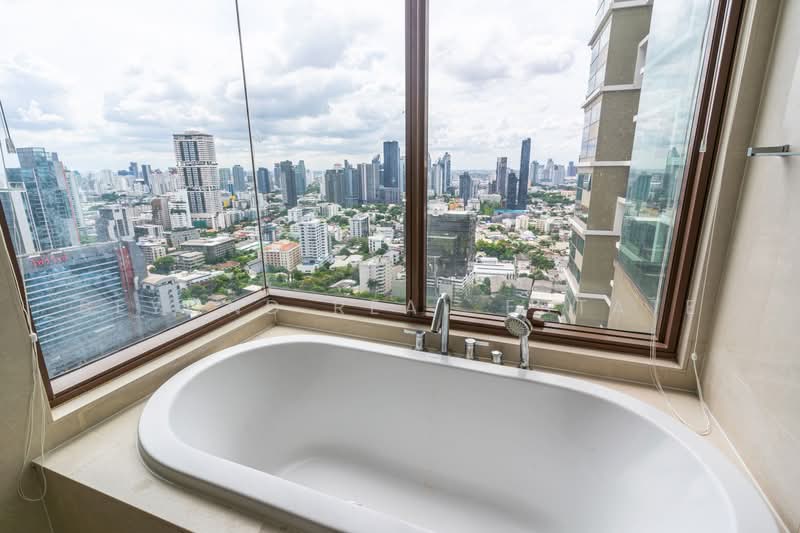 The Emporio Place : ดิ เอ็มโพริโอ เพลส, กรุงเทพ, 93 ซอยสุขุมวิท 24 ถนนสุุขุมวิท, คลองตัน, คลองเตย, กรุงเทพ, 107 ตร.ม., คอนโด ให้เช่า, โดย Beyond Real Estate, 500331218 - DDproperty.com