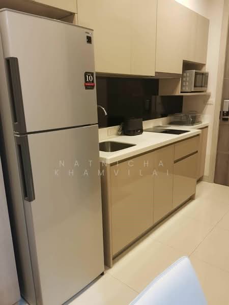 Trapezo Sukhumvit 16, Bangkok, Soi Sukhumvit 16, Khlong Toei, Bangkok, 1 Bedroom, 39 sqm, Condo For Rent, by Natnicha Khamvilai, 500331242 - DDproperty.com