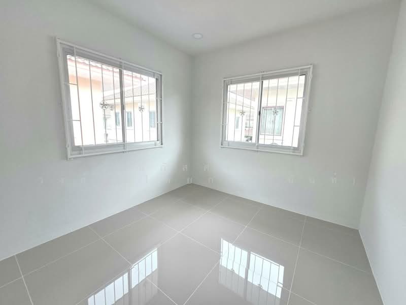 Pruksa Village 1 Lumlukka Klong 6, Pathum Thani, Soi Bueng Kham Phroi, Bung Kham Proi, Lam Luk Ka, Pathum Thani, 4 Bedrooms, 200 sqm, Single Detached House For Sale, by นภัสศรณ์ วงศ์สินไทยกร (นันท์), 500331258 - DDproperty.com