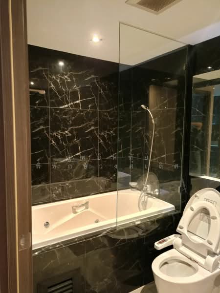 Altitude Samyan-Silom, Bangkok, 195 Si Phraya Road, Maha Phrutharam, Bang Rak, Bangkok, 2 Bedrooms, 44 sqm, Condo For Rent, by สุทธิหทัย พิทักษ์วงศ์เลิศ, 500331262 - DDproperty.com