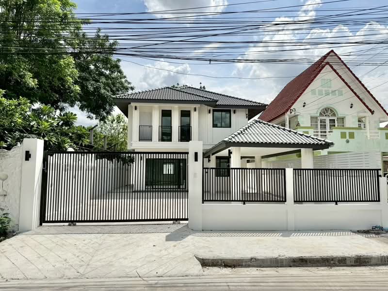 หมู่บ้านกรุงทอง 4 ซอยนวมินทร์ 111, กรุงเทพ, นวมินทร์, รามอินทรา, คันนายาว, กรุงเทพ, 150 ตร.ม., บ้านเดี่ยว ขาย, โดย ปุณณภา นารานนทชัย, 500331269 - DDproperty.com