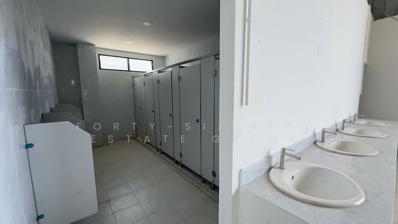 ขาย/เช่า โกดังพร้อมออฟฟิศ ท่าจีน ซอย 20, Samut Sakhon, Tha Chin, Muang Samut Sakhon, Samut Sakhon, , 1,756 sqm, Warehouse/Factory For Rent, by Forty-Six Real Estate Group, 500331302 - DDproperty.com