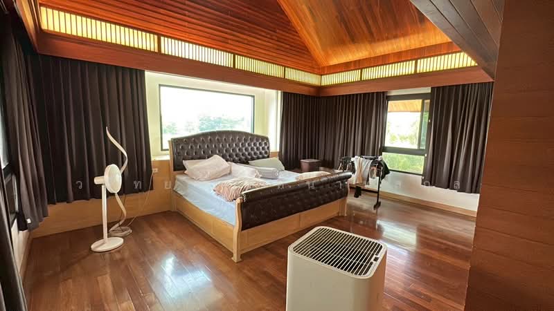 Baan Rungnapa 1, Bangkok, 423 Moobaan Setthakit, Bang Kae Nua, Bang Khae, Bangkok, 4 Bedrooms, 5,000 sqm, Single Detached House For Sale, by วรัทยา สีหนาทสกุล, 500331323 - DDproperty.com