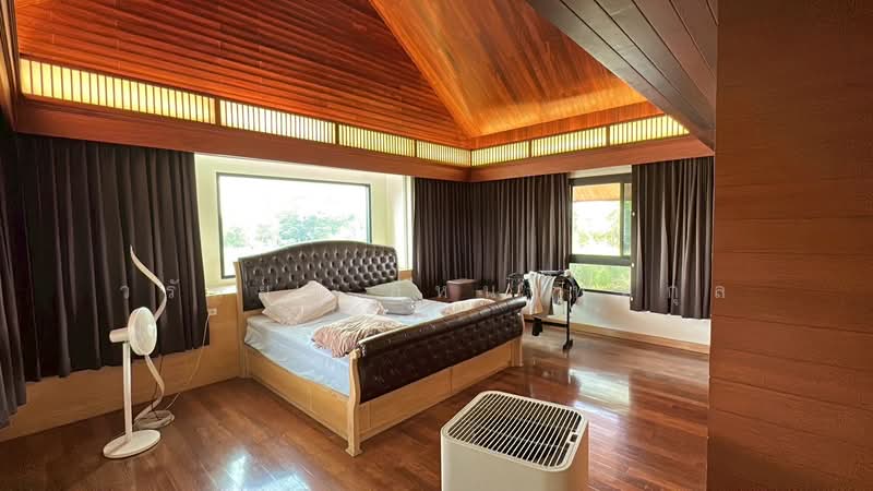 Baan Rungnapa 1, Bangkok, 423 Moobaan Setthakit, Bang Kae Nua, Bang Khae, Bangkok, 4 Bedrooms, 5,000 sqm, Single Detached House For Sale, by วรัทยา สีหนาทสกุล, 500331323 - DDproperty.com