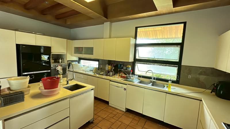 Baan Rungnapa 1, Bangkok, 423 Moobaan Setthakit, Bang Kae Nua, Bang Khae, Bangkok, 4 Bedrooms, 5,000 sqm, Single Detached House For Sale, by วรัทยา สีหนาทสกุล, 500331323 - DDproperty.com