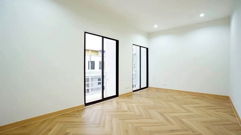 ทาวน์โฮม 3 ชั้น สไตล์โมเดิร์น #หมู่บ้านแอทไนซ์ วัชรพลซอย 9 – เทพรักษ์ ใกล้บิ๊กซี สะพานใหม่, กรุงเทพ, วัชรพล, คลองถนน, สายไหม, กรุงเทพ, 140 ตร.ม., ทาวน์เฮ้าส์ ขาย, โดย บุษบากร (เจี๊ยบ), 500331346 - DDproperty.com