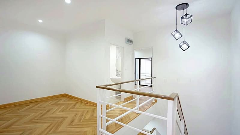 ทาวน์โฮม 3 ชั้น สไตล์โมเดิร์น #หมู่บ้านแอทไนซ์ วัชรพลซอย 9 – เทพรักษ์ ใกล้บิ๊กซี สะพานใหม่, กรุงเทพ, วัชรพล, คลองถนน, สายไหม, กรุงเทพ, 140 ตร.ม., ทาวน์เฮ้าส์ ขาย, โดย บุษบากร (เจี๊ยบ), 500331346 - DDproperty.com