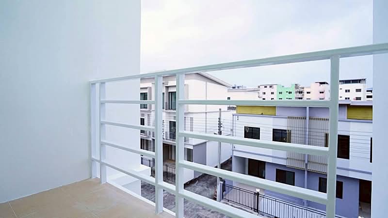 ทาวน์โฮม 3 ชั้น สไตล์โมเดิร์น #หมู่บ้านแอทไนซ์ วัชรพลซอย 9 – เทพรักษ์ ใกล้บิ๊กซี สะพานใหม่, กรุงเทพ, วัชรพล, คลองถนน, สายไหม, กรุงเทพ, 140 ตร.ม., ทาวน์เฮ้าส์ ขาย, โดย บุษบากร (เจี๊ยบ), 500331346 - DDproperty.com