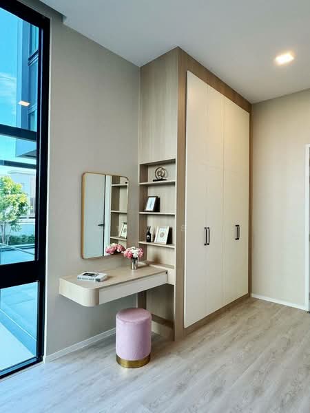 VIVE Krungthep Kreetha, bangkok, Krungthep Kreetha Road, Saphan Sung, Bangkok, 4 Bedrooms, 421 sqm, Single Detached House For Rent, by พั้น HSH, 500331383 - DDproperty.com