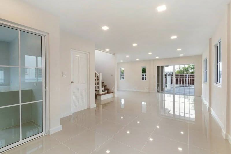 ชัยพฤกษ์ บุศรินทร์ รังสิต-คลอง 2, Pathum Thani, Khu Khot, Lam Luk Ka, Pathum Thani, 3 Bedrooms, 180 sqm, Single Detached House For Sale, by Angsanaporn D, 500331457 - DDproperty.com