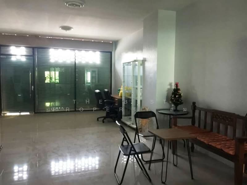 มณีรินทร์ เพลส2 ศรีราชา (Maneerin Place2 Sriracha), Chon Buri (Pattaya), Surasak, Si Racha, Chon Buri (Pattaya), , 100 sqm, Shophouse For Sale, by The Best Property ส้ม, 500331493 - DDproperty.com
