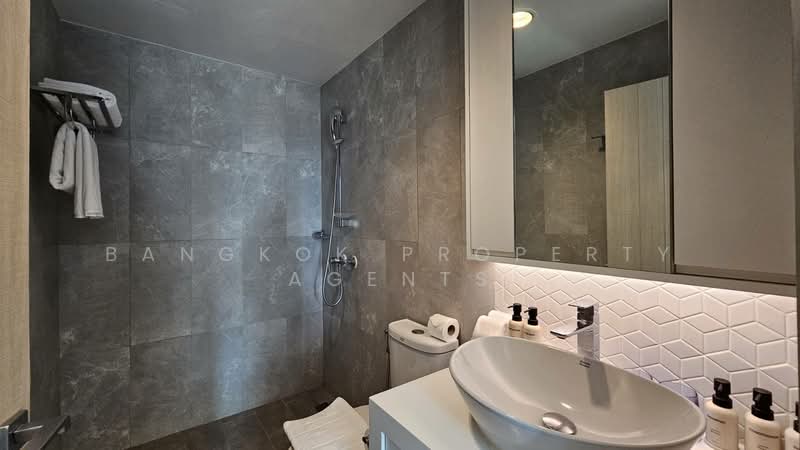 Shama Lakeview Asoke, Bangkok, 172-4 Ratchadaphisek Road, Khlongtoei Nua, Watthana, Bangkok, 3 Bedrooms, 186 sqm, Condo For Rent, by BANGKOK PROPERTY AGENTS, 500331503 - DDproperty.com