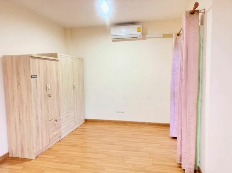 ให้เช่าถูกทาวน์โฮม ม.เดอะเซ็นทรัล2 ศรีราชา, Chon Buri (Pattaya), Surasak, Si Racha, Chon Buri (Pattaya), 3 Bedrooms, 71 sqm, Townhouse For Rent, by Dusit Saengfa, 500331511 - DDproperty.com