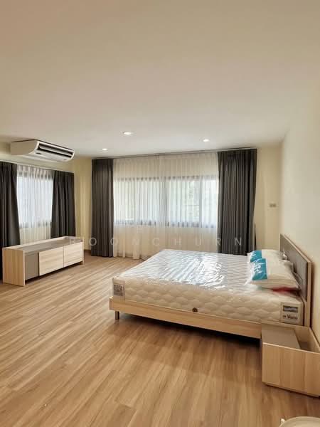 Detached House, 4 Bedroom, Sathorn, Bangkok, Thung Maha Mek, Sathon, Bangkok, 4 Bedrooms, 252 sqm, Single Detached House For Rent, by Thiti Boonchurn, 500331523 - DDproperty.com