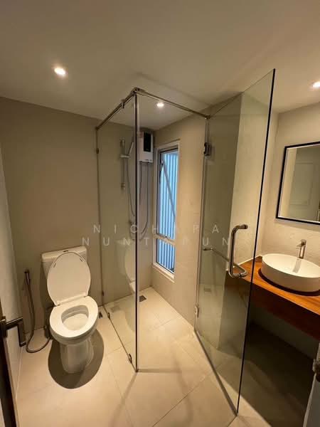 Meuangthong Garden Zone 1, Bangkok, Phatthanakan 69 Yaek 2-1-4, Prawet, Bangkok, 2 Bedrooms, 250 sqm, Single Detached House For Sale, by Nichapa Nuntapun, 500331529 - DDproperty.com