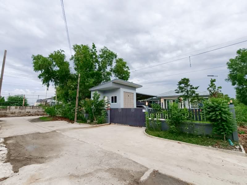 บ้านเดี่ยว 1 ชั้น ถนนคลองหลวง ตำบลคลองสี่ อำเภอคลองหลวง จังหวัดปทุมธานี, Pathum Thani, Khlong Si, Khlong Luang, Pathum Thani, 4 Bedrooms, 780 sqm, Single Detached House For Sale, by ภัทรนัน อิศรางกูร ณ อยุธยา, 500331537 - DDproperty.com