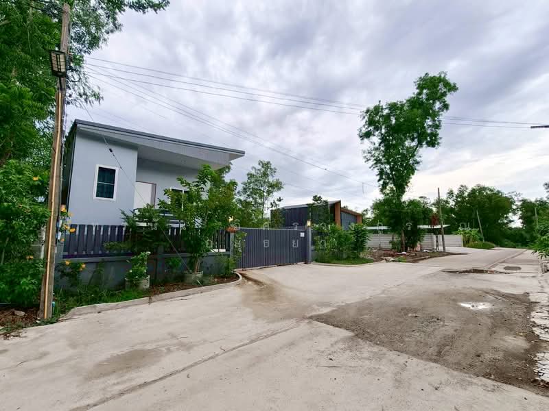 บ้านเดี่ยว 1 ชั้น ถนนคลองหลวง ตำบลคลองสี่ อำเภอคลองหลวง จังหวัดปทุมธานี, Pathum Thani, Khlong Si, Khlong Luang, Pathum Thani, 4 Bedrooms, 780 sqm, Single Detached House For Sale, by ภัทรนัน อิศรางกูร ณ อยุธยา, 500331537 - DDproperty.com