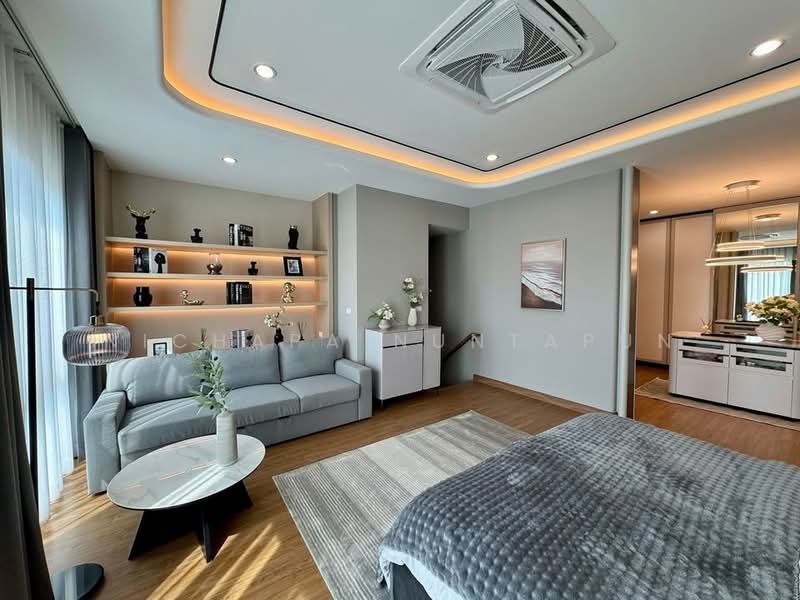 Baan Klang Muang The Edition Bangna Wongwaen, Bangkok, 189 Kanchanaphisek Road, Dok Mai, Prawet, Bangkok, 4 Bedrooms, 241 sqm, Single Detached House For Sale, by Nichapa Nuntapun, 500331551 - DDproperty.com
