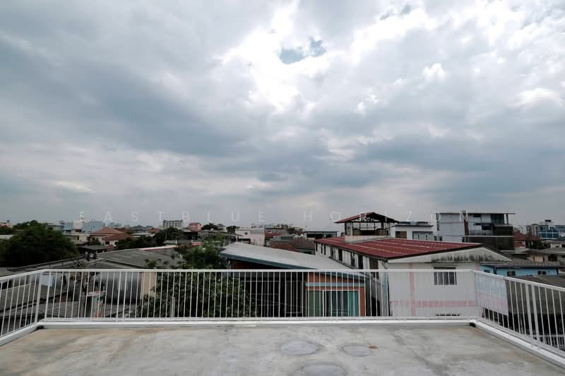 Home Office Area Ladprao, Bangkok, Lat Phrao, Bangkok, , 600 sqm, Shophouse For Sale, by Eastblue Horizon, 500331554 - DDproperty.com