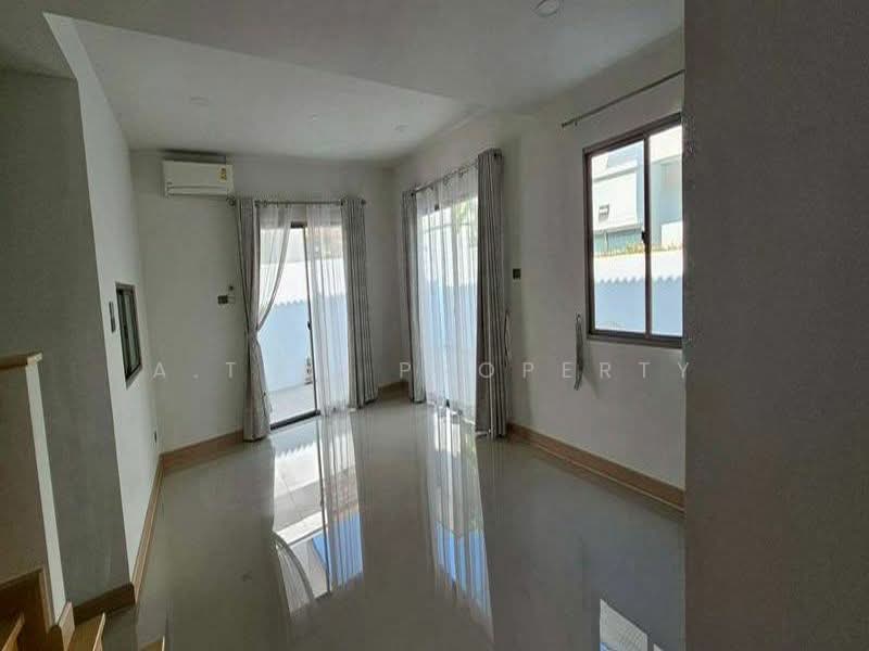 Life In The Garden Rongpo-Motorway, Chon Buri (Pattaya), Soi Bang Lamung 25 (Rong Po), Ta Khian Tia, Bang Lamung (Pattaya), Chon Buri (Pattaya), 4 Bedrooms, 200 sqm, Single Detached House For Sale, by A.T.A. Property, 500331590 - DDproperty.com