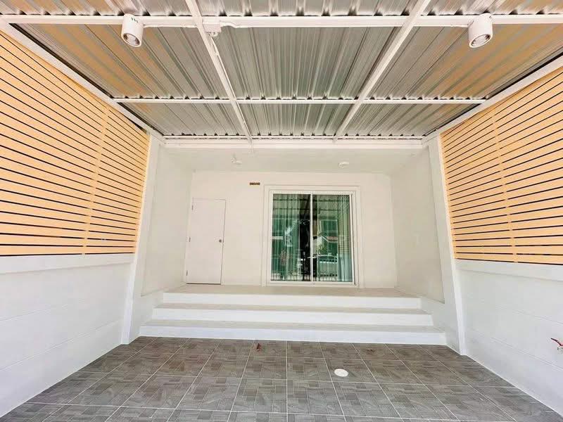 เดอะ เซ็นทรัลไลฟ์ สวนเสือ ศรีราชา, Chon Buri (Pattaya), Surasak, Si Racha, Chon Buri (Pattaya), 2 Bedrooms, 18 sqm, Townhouse For Sale, by A.T.A. Property, 500331599 - DDproperty.com