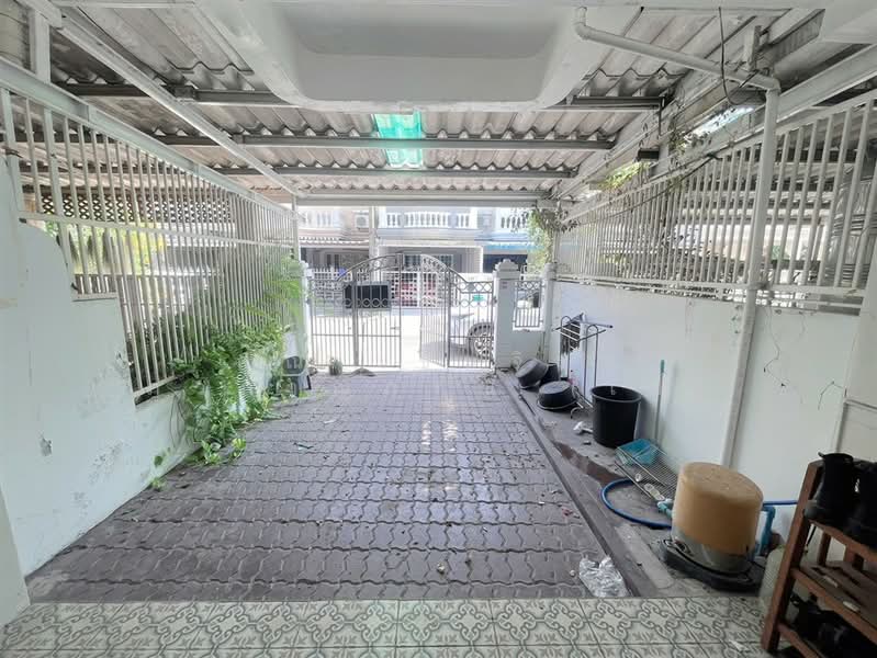 Evergreen Ville Bangna-Trad, Bangkok, 561 Bang Na-Trat 46, Bang Na, Bangkok, 2 Bedrooms, 100 sqm, Townhouse For Sale, by คุณ เขมจิรา ภูวภาณุภรณ์ (เป้), 500331619 - DDproperty.com