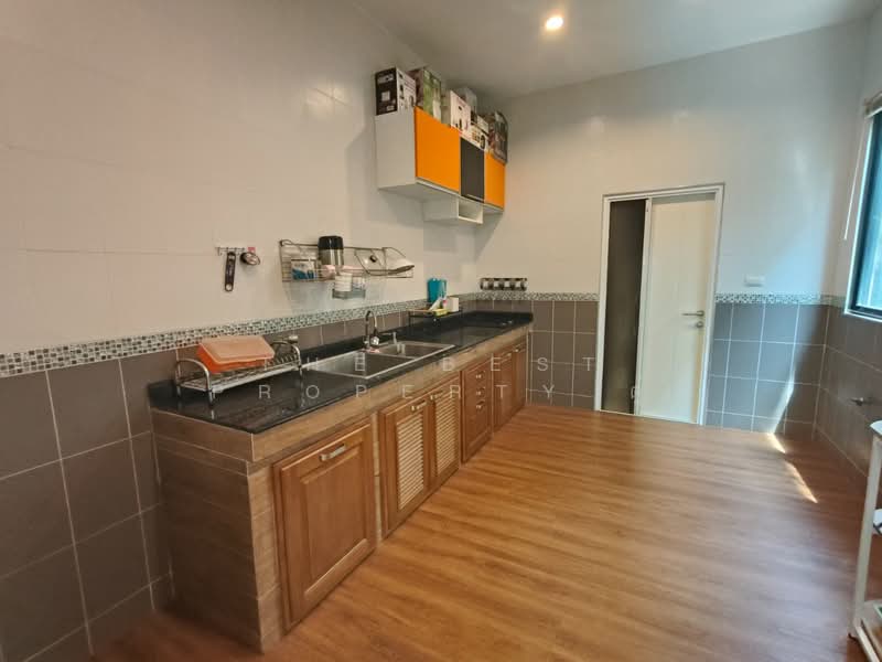Atoll Java Bay, Samut Prakan, Soi King Kaeo 19, Rachathewa, Bang Plee, Samut Prakan, 3 Bedrooms, 120 sqm, Townhouse For Sale, by The Best Property ตู่, 500331636 - DDproperty.com