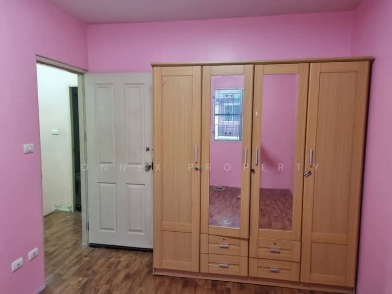 Pruksa Ville 10 Petchkasem-Phutthamonthon Sai 4, Nakhon Pathom, Soi Krathum Lom 19, Phutthamonthon Sai 4 Road, Krathum Lom, Sam Phran, Nakhon Pathom, 4 Bedrooms, 110 sqm, Townhouse For Sale, by Connex Property, 500331679 - DDproperty.com