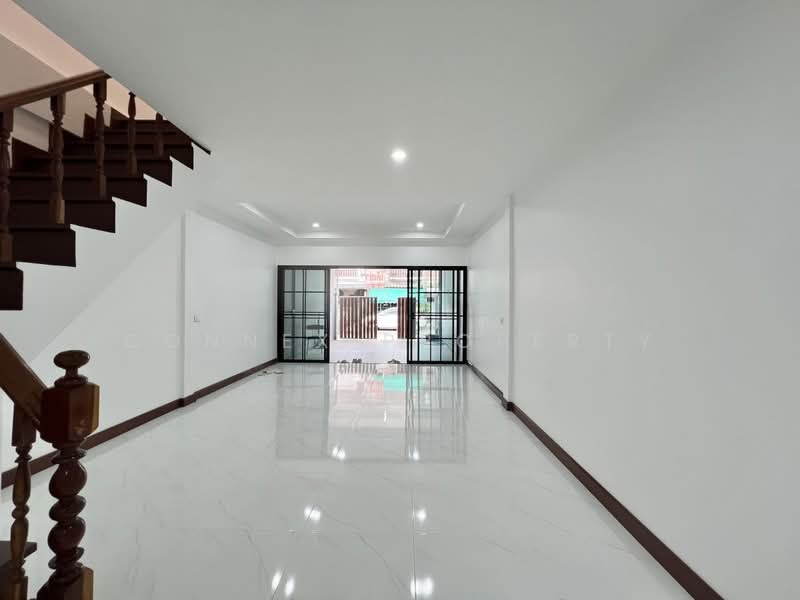 Moobaan Sena Villa 84 : หมู่บ้าน เสนาวิลล่า 84, กรุงเทพ, คลองจั่น, บางกะปิ, กรุงเทพ, 100 ตร.ม., ทาวน์เฮ้าส์ ขาย, โดย Connex Property, 500331684 - DDproperty.com