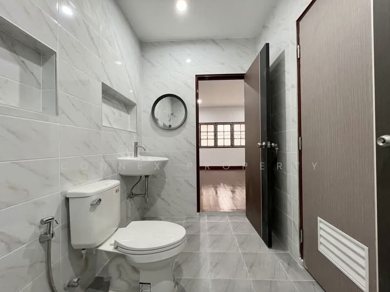 Moobaan Sena Villa 84, Bangkok, Khlong Chan, Bang Kapi, Bangkok, 2 Bedrooms, 100 sqm, Townhouse For Sale, by Connex Property, 500331684 - DDproperty.com
