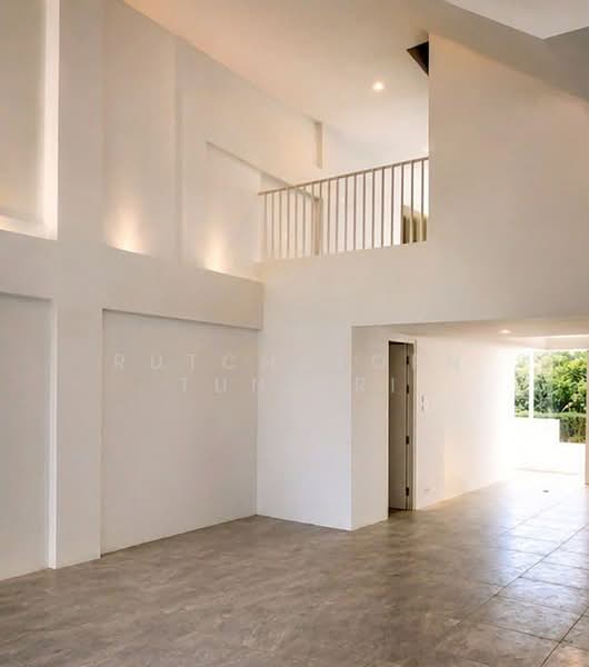 อาคารพาณิชย์ให้เช่า – ใกล้ตลาดแม่เหียะ เพียง 5 นาที ค่าเช่า 32,000 บาท/ เดือน รหัสทรัพย์ : No.9H1055, Chiang Mai, Su Thep, Muang Chiang Mai, Chiang Mai, , 240 sqm, Shophouse For Rent, by Baandeedee Chiangmai, 500331705 - DDproperty.com