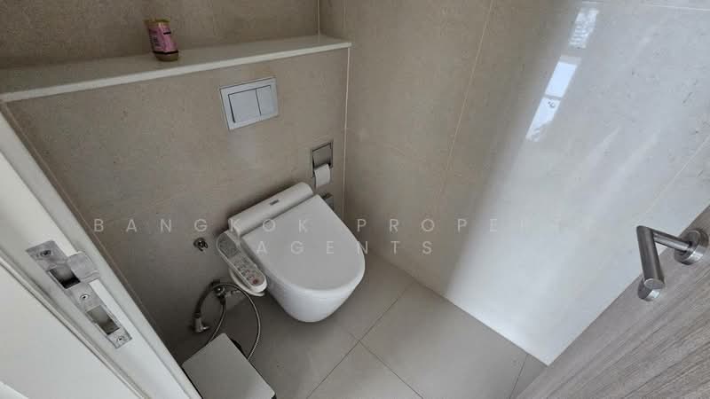 H Sukhumvit 43, กรุงเทพ, 28 Sukhumvit 34 Road, คลองตันเหนือ, วัฒนา, กรุงเทพ, 238 ตร.ม., คอนโด ให้เช่า, โดย BANGKOK PROPERTY AGENTS, 500331710 - DDproperty.com