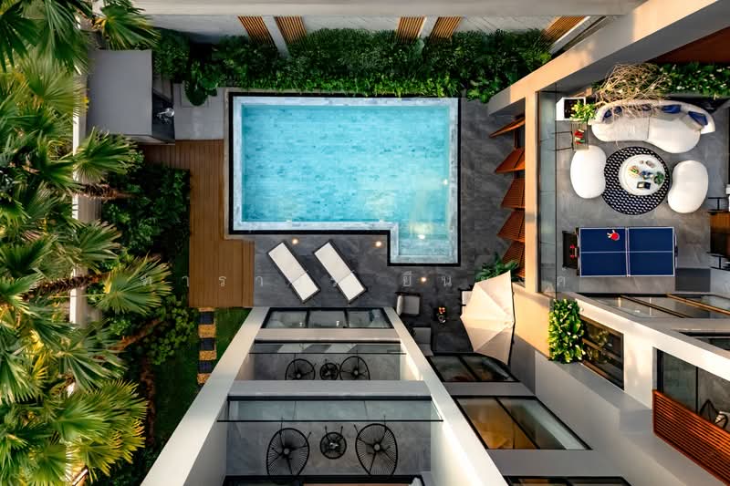 3-story luxury villa in Pattaya, Chon Buri (Pattaya), ทุ่งกลม ตาลหมัน, Nong Pru, Bang Lamung (Pattaya), Chon Buri (Pattaya), 5 Bedrooms, 652 sqm, Villa For Sale, by Tharathorn Yuenyong, 500331720 - DDproperty.com