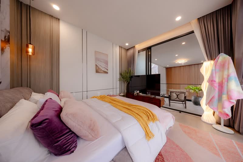 3-story luxury villa in Pattaya, Chon Buri (Pattaya), ทุ่งกลม ตาลหมัน, Nong Pru, Bang Lamung (Pattaya), Chon Buri (Pattaya), 5 Bedrooms, 652 sqm, Villa For Sale, by Tharathorn Yuenyong, 500331720 - DDproperty.com
