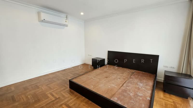 Baan Sawasdee, Bangkok, 42-1 Soi Sukhumvit 31, Khlongtoei Nua, Watthana, Bangkok, 3 Bedrooms, 278 sqm, Condo For Rent, by BANGKOK PROPERTY AGENTS, 500331735 - DDproperty.com