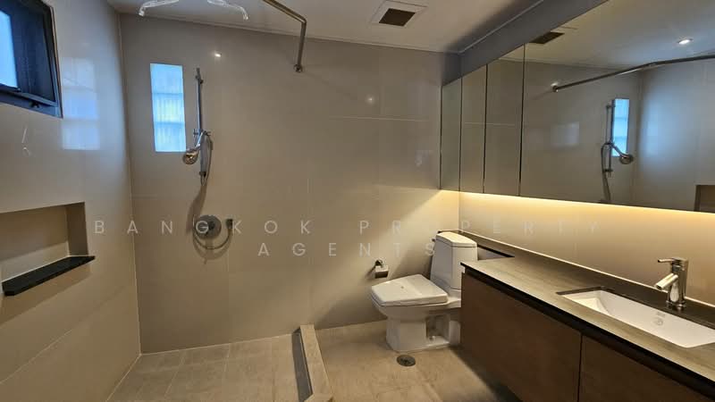 Baan Sawasdee, Bangkok, 42-1 Soi Sukhumvit 31, Khlongtoei Nua, Watthana, Bangkok, 3 Bedrooms, 278 sqm, Condo For Rent, by BANGKOK PROPERTY AGENTS, 500331735 - DDproperty.com