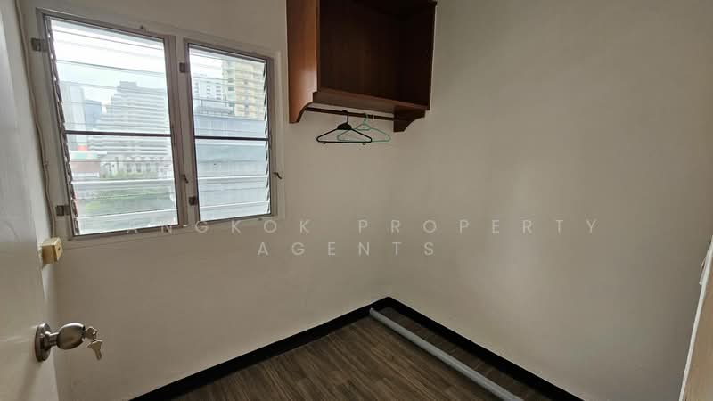 Baan Sawasdee, Bangkok, 42-1 Soi Sukhumvit 31, Khlongtoei Nua, Watthana, Bangkok, 3 Bedrooms, 278 sqm, Condo For Rent, by BANGKOK PROPERTY AGENTS, 500331735 - DDproperty.com