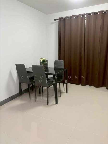 ทาวน์เฮ้าส์ให้เช่า – ใกล้โรงเรียนวารีเชียงใหม่ เพียง 5 นาที ค่าเช่า 15,000 บาท / เดือน No.15H864, เชียงใหม่, หนองผึ้ง, สารภี, เชียงใหม่, 110 ตร.ม., ทาวน์เฮ้าส์ ให้เช่า, โดย Rutchaporn Tunsiri, 500331738 - DDproperty.com
